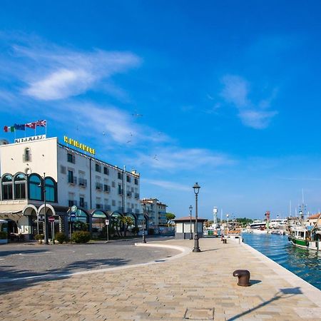 Miramare Hotel Ristorante Convegni Чезенатико Экстерьер фото